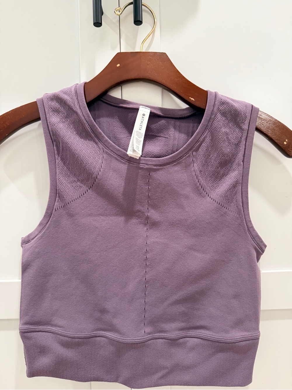 Athleta Sutra Lace Crop Tank S/M Purple Seamless Yoga Top